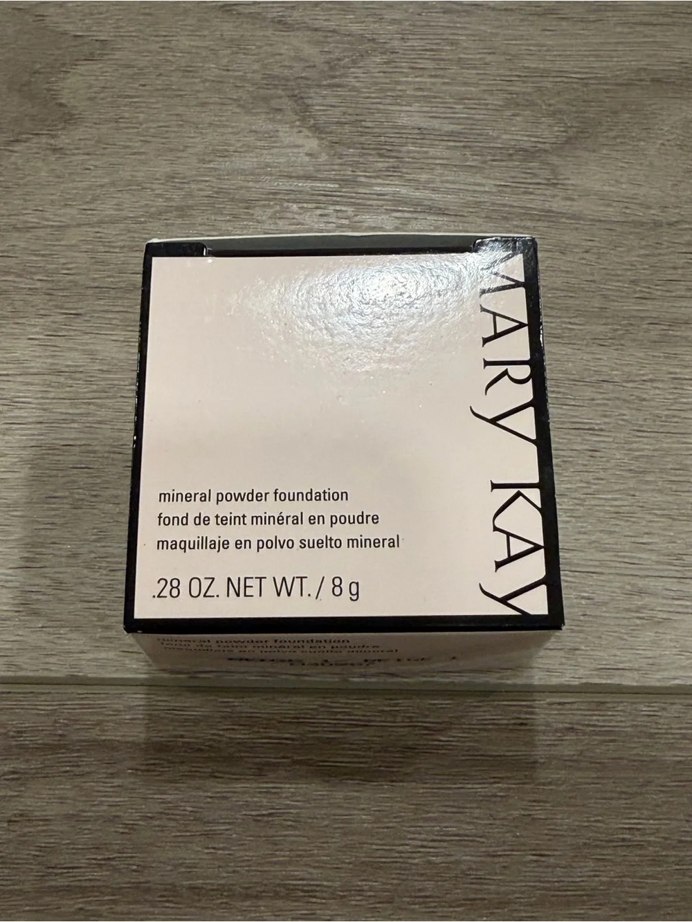 Mary Kay Mineral Powder Foundation BEIGE 1  NEW old Stock